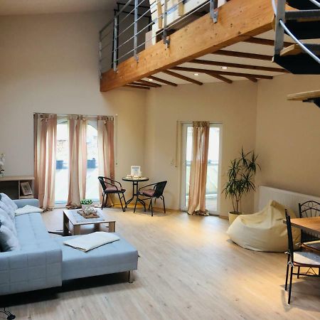 Ferienwohnung Am Nuerburgring/Wintersport Arft Acht 외부 사진